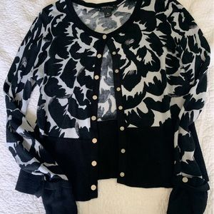 White House Black Market snap cardigan size XL